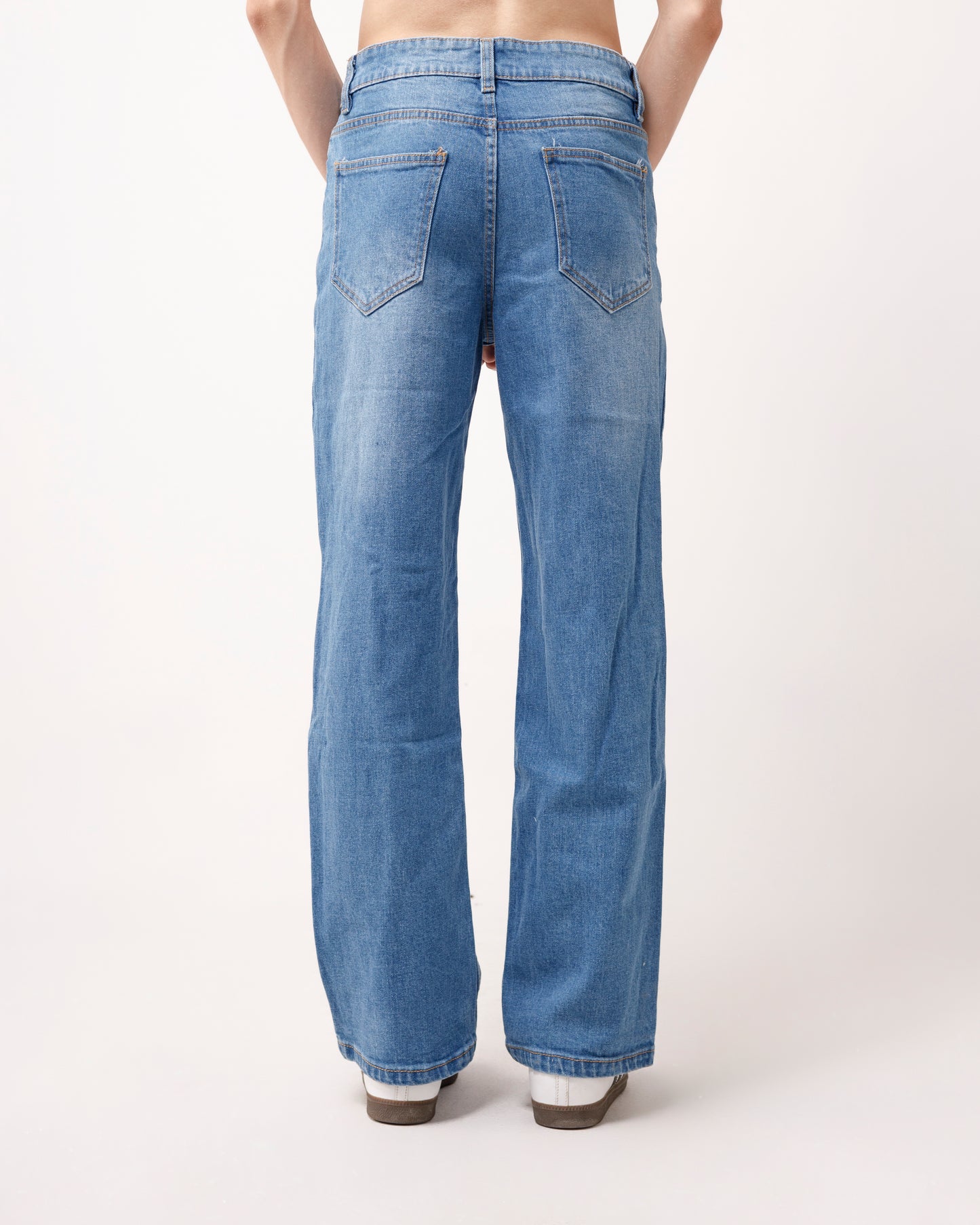 Relaxed Straight-Leg Jeans